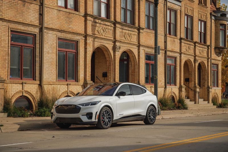 2022 Ford Mustang Mach-E