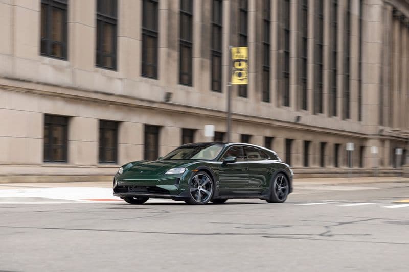 2026 Porsche Taycan Cross Turismo