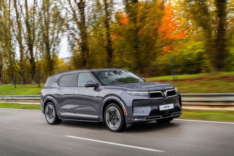 2025 VinFast VF9