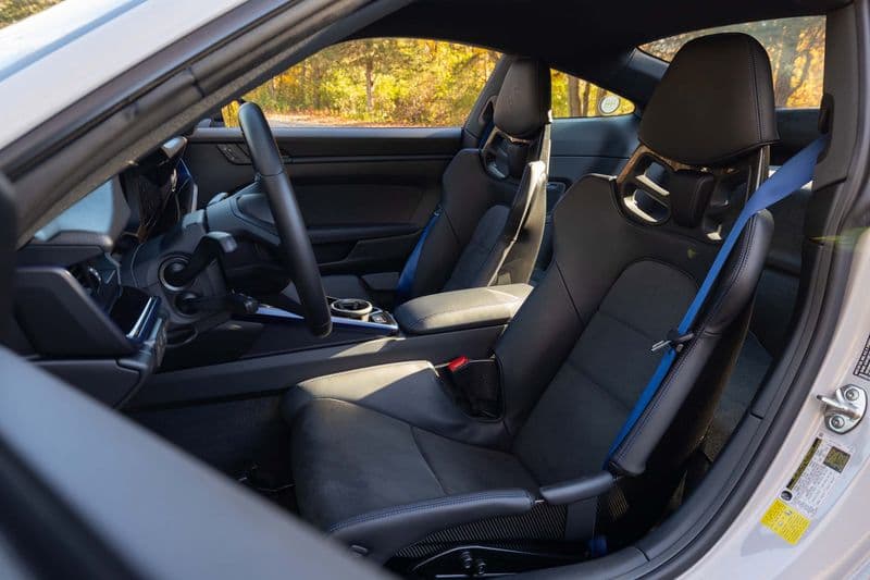 2025 Porsche 911 Carrera T Coupe Review — image 4