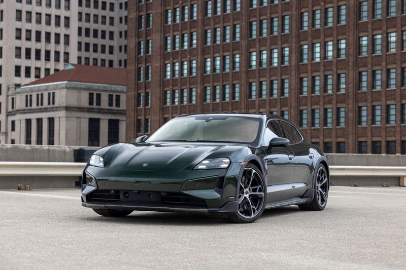 2025 Porsche Taycan Cross Turismo