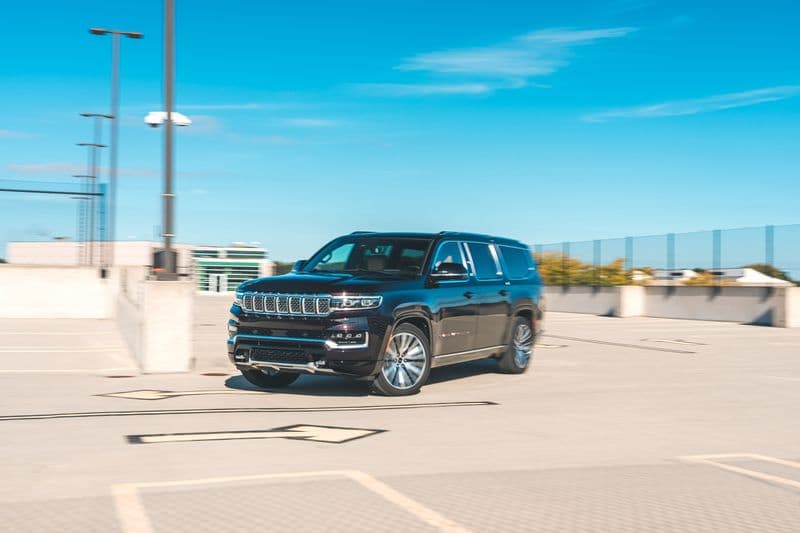 2023 Jeep Grand Wagoneer