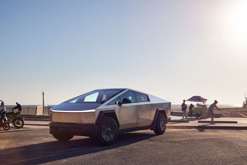 2024 Tesla Cybertruck