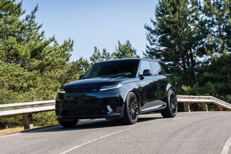 2026 Land Rover Range Rover Sport SV