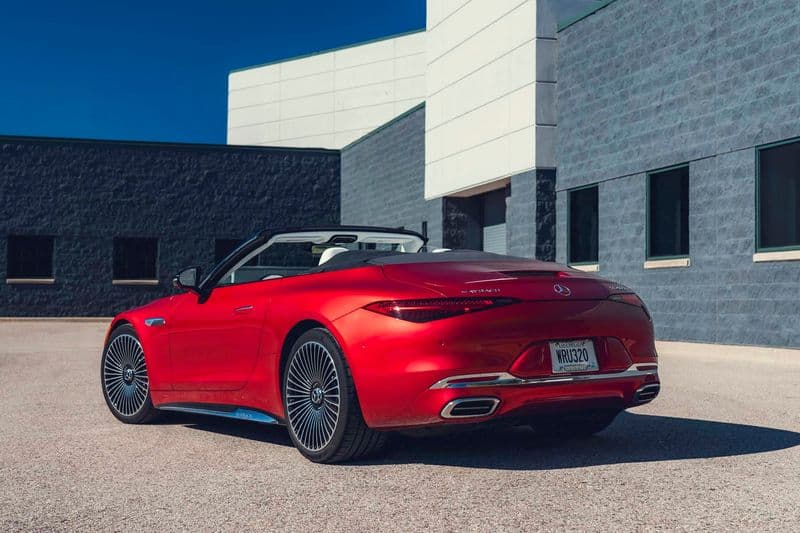 2026 Mercedes-Maybach SL680 Review — image 4