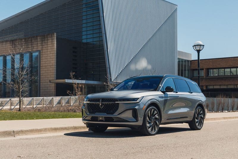 2026 Lincoln Nautilus Hybrid