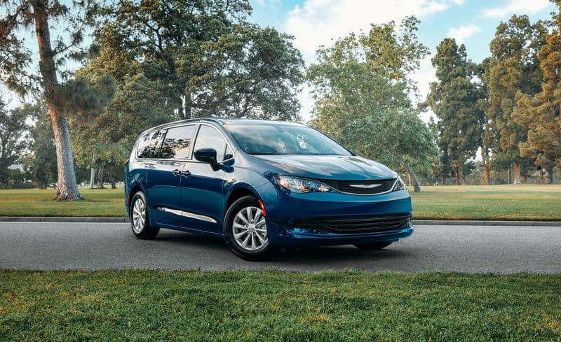 2024 Chrysler Voyager