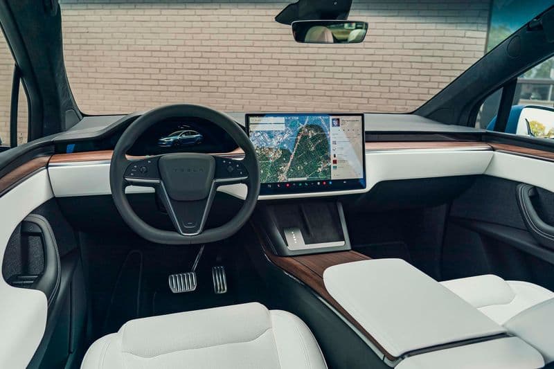 2026 Tesla Model X Dual Motor AWD Review — image 4