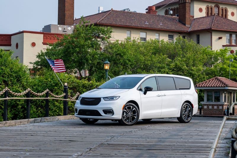 2026 Chrysler Pacifica