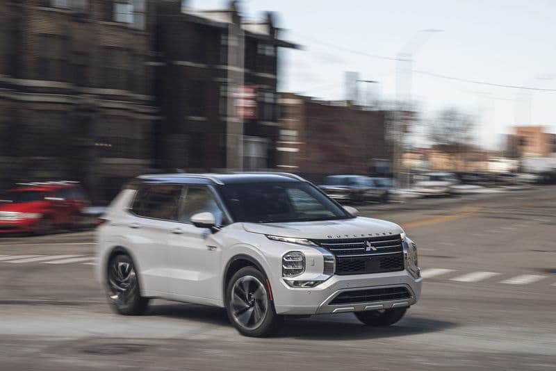 2024 Mitsubishi Outlander Hybrid