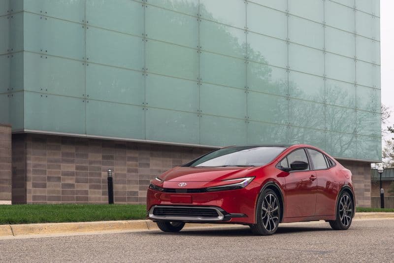 2023 Toyota Prius PHEV