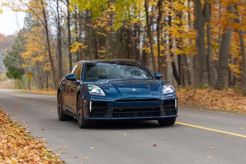 2025 Porsche Panamera 4S E-Hybrid Review — image 3