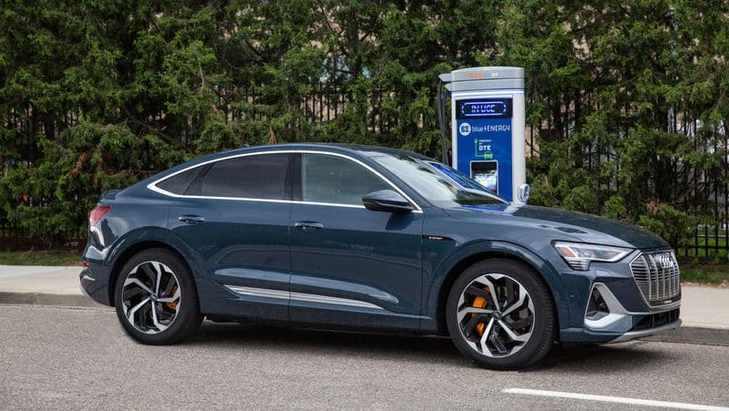 2022 Audi Q8 e-tron