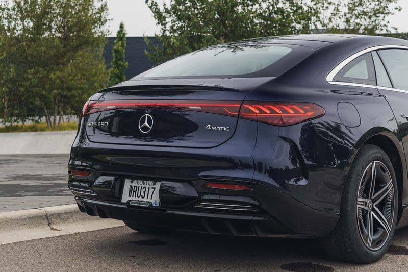 2025 Mercedes-Benz EQS450 Sedan Review — image 2