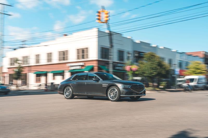 2024 Genesis G90