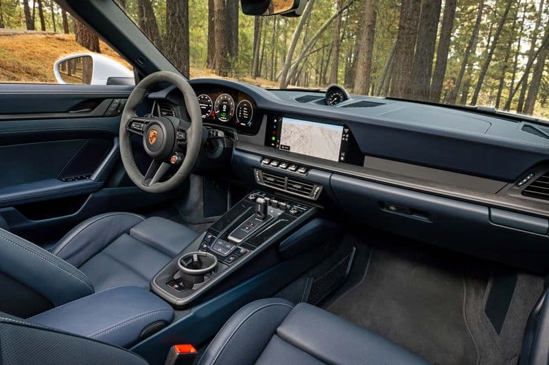 2025 Porsche 911 Carrera GTS Cabriolet RWD Review — image 3