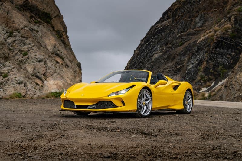 2021 Ferrari F8 Tributo / Spider