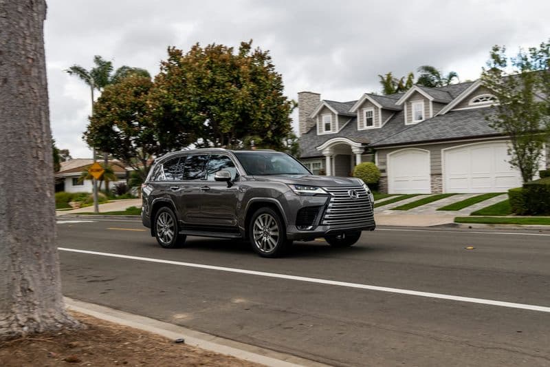 2024 Lexus LX