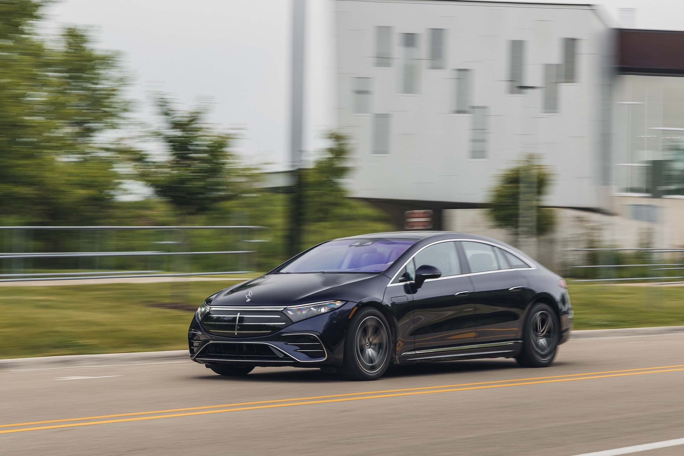 2025 Mercedes-Benz EQS450 Sedan Review
