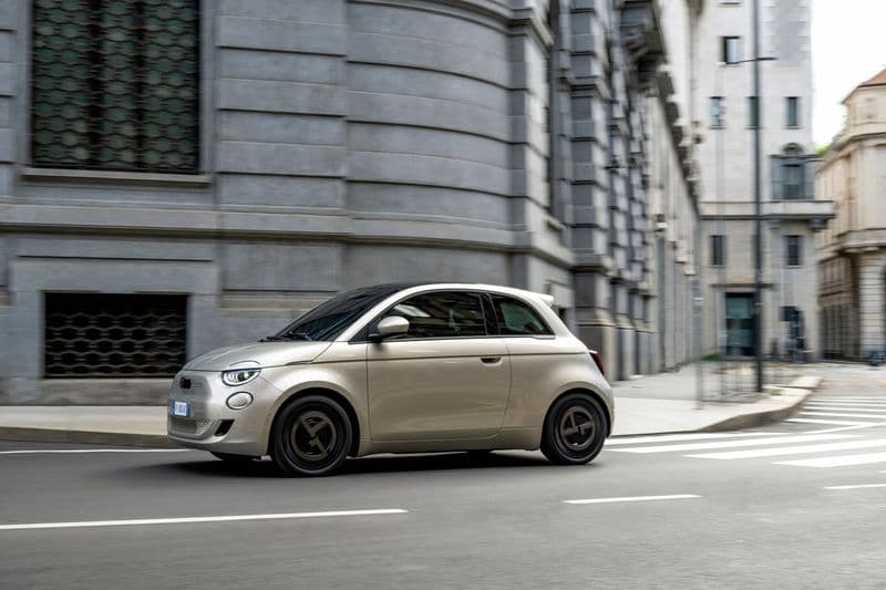2025 Fiat 500e