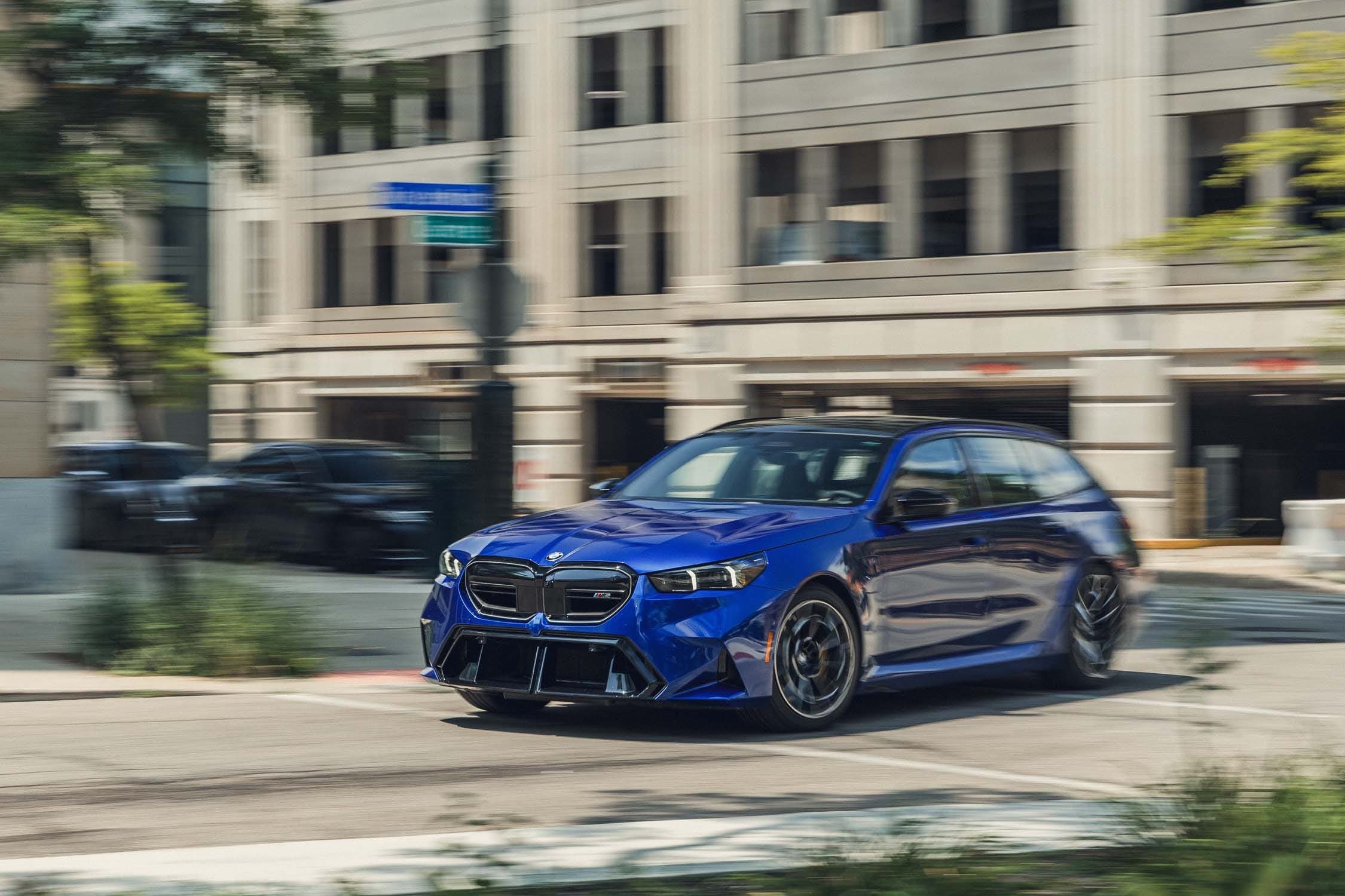 2025 BMW M5 Touring Review