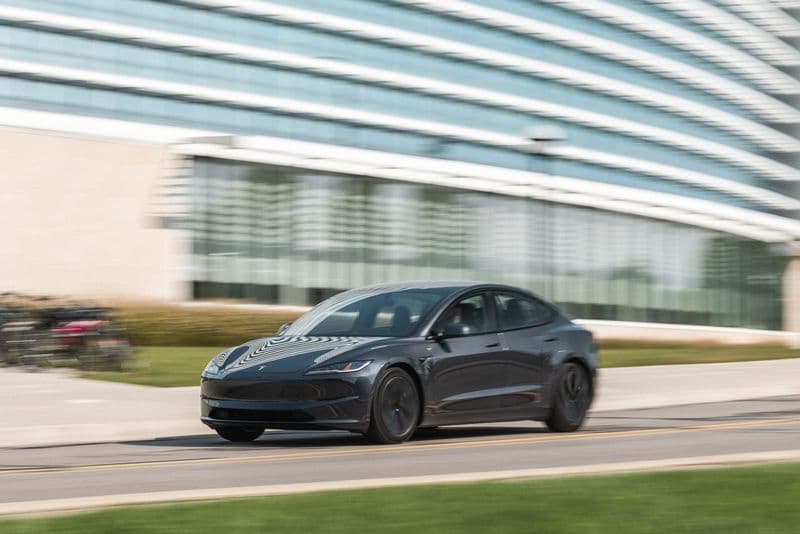2025 Tesla Model 3