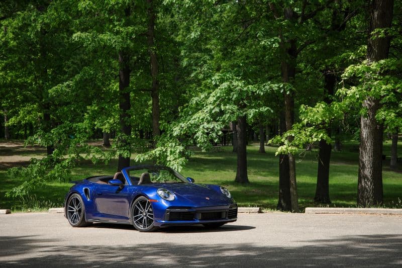 2022 Porsche 911 Turbo / Turbo S