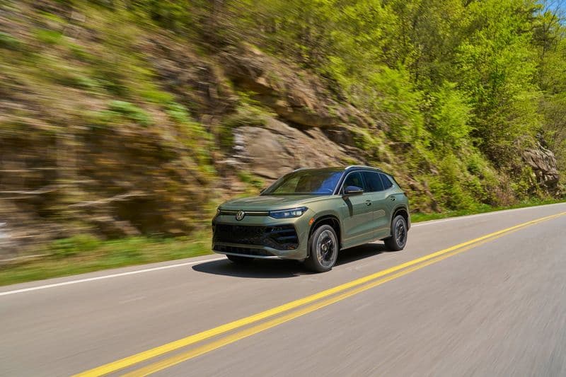 2026 Volkswagen Tiguan SEL R-Line Turbo 4Motion Review — image 5