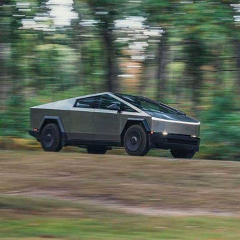 2025 Tesla Cybertruck Long Range RWD Review