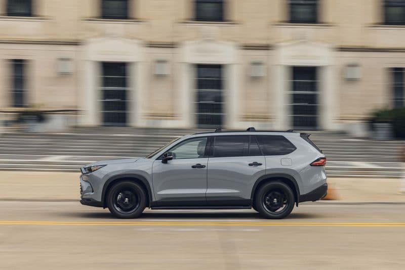 2025 Toyota Grand Highlander Hybrid Nightshade Edition AWD Review — image 2