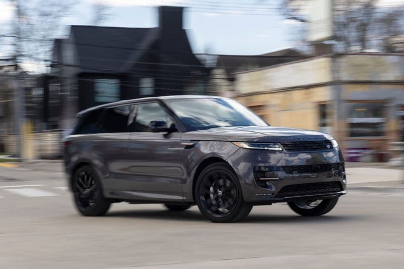 2026 Land Rover Range Rover Sport Hybrid