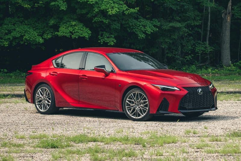 2022 Lexus IS