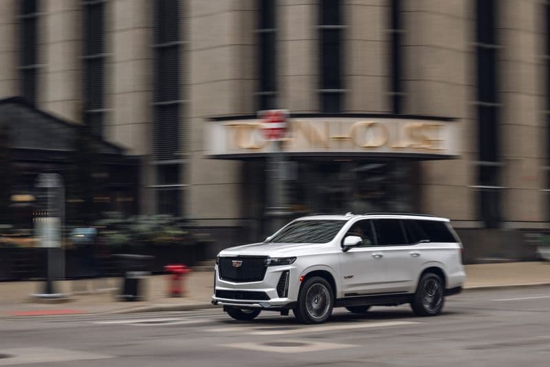 2023 Cadillac Escalade / Escalade ESV
