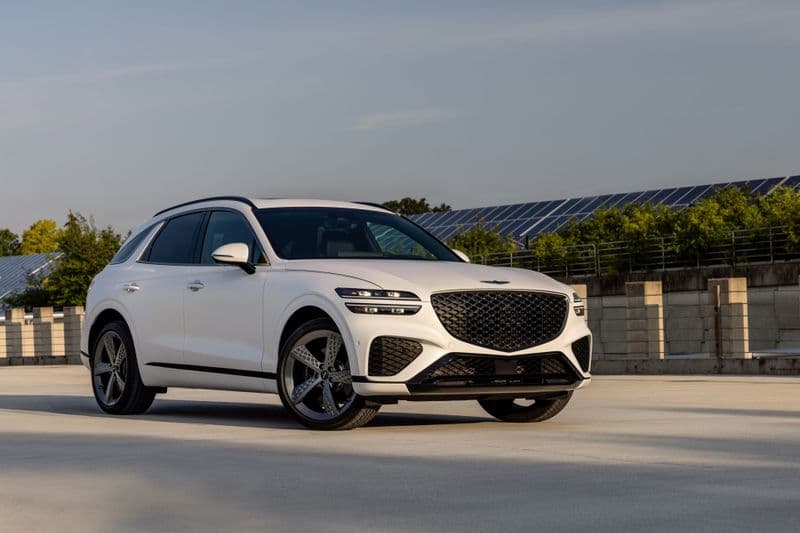 2025 Genesis GV70