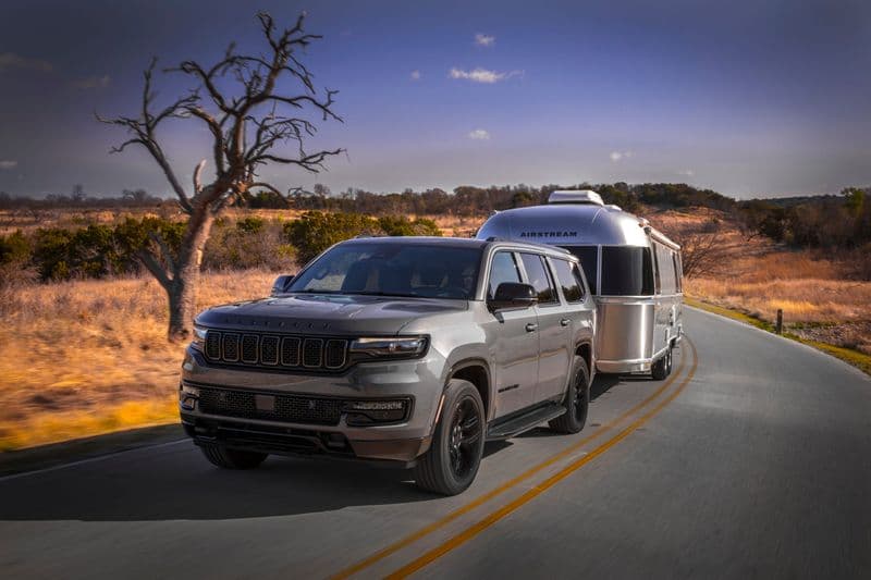 2023 Jeep Wagoneer