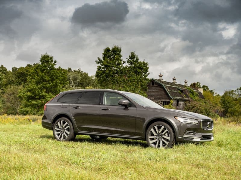 2026 Volvo V90 Cross Country