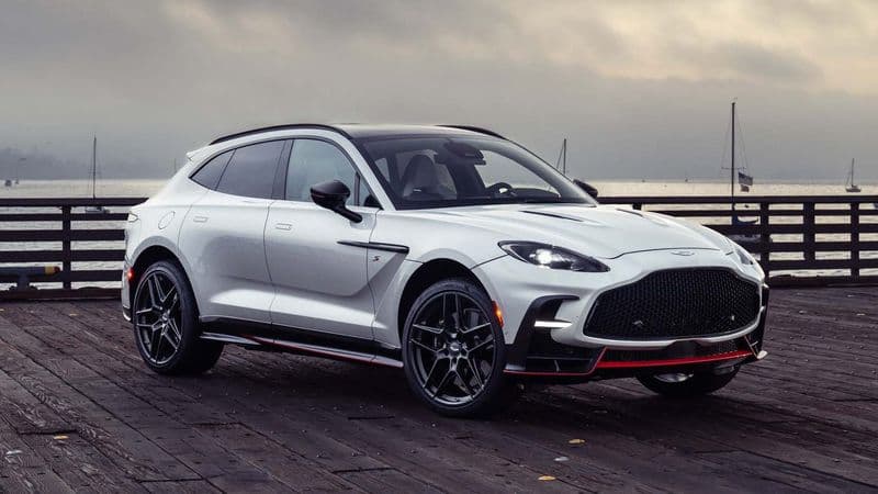 2025 Aston Martin DBX
