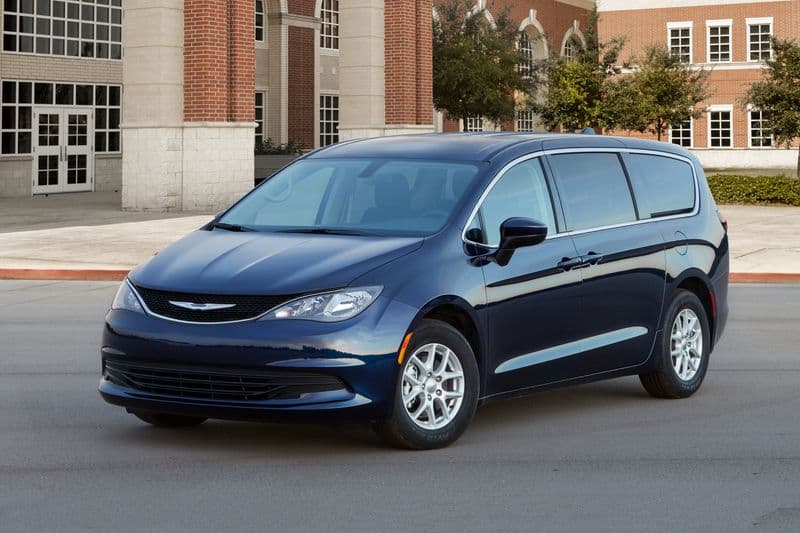 2021 Chrysler Voyager
