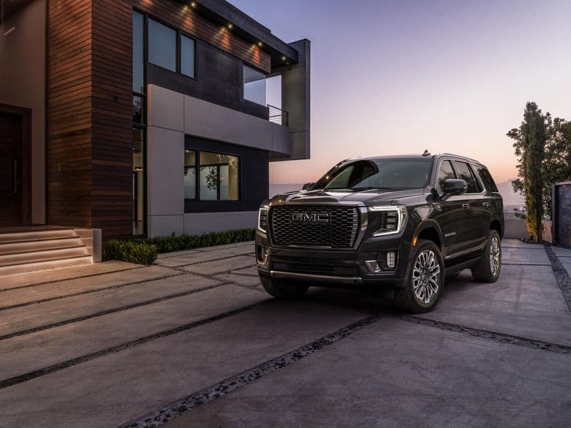 2023 GMC Yukon / Yukon XL