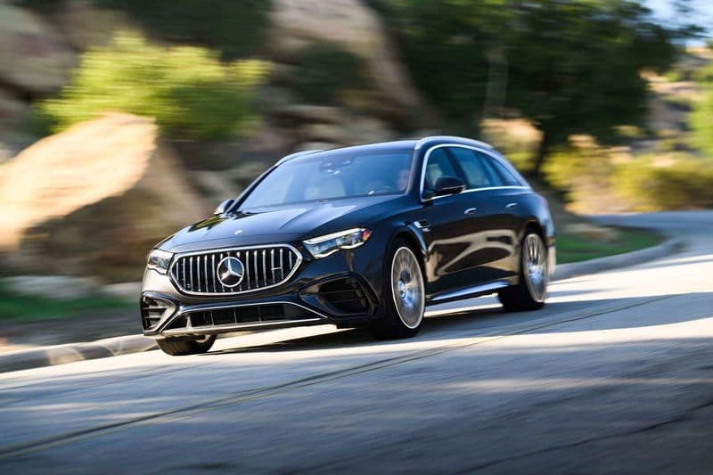 2026 Mercedes-AMG E53 Hybrid Wagon Review — image 3
