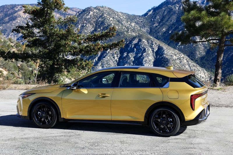 2026 Kia K4 Hatchback GT-Line Turbo Review — image 4