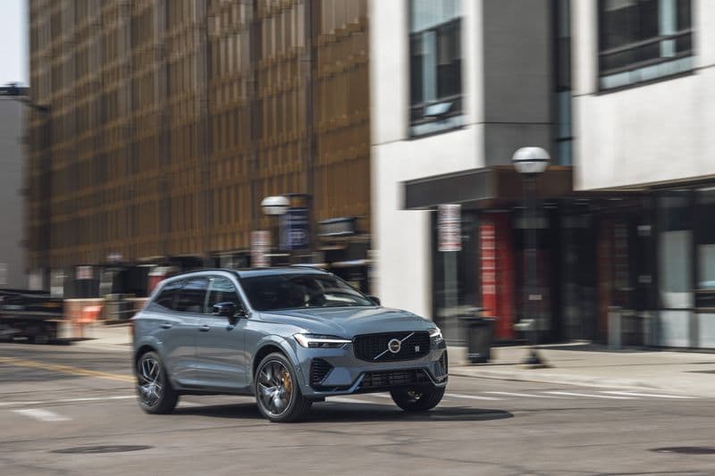 2022 Volvo XC60 Hybrid