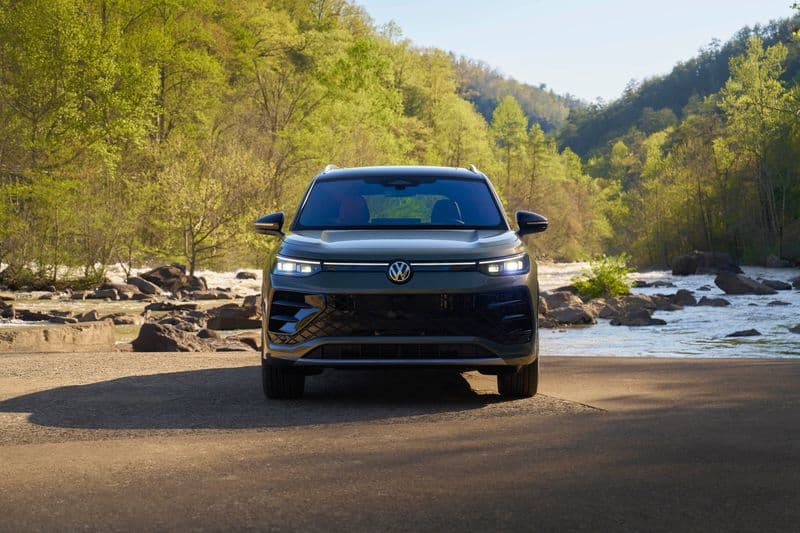 2026 Volkswagen Tiguan SEL R-Line Turbo 4Motion Review — image 4