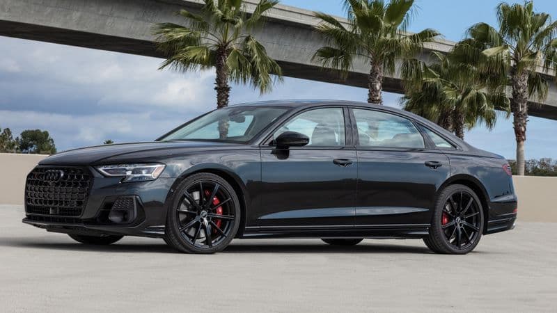 2022 Audi S8