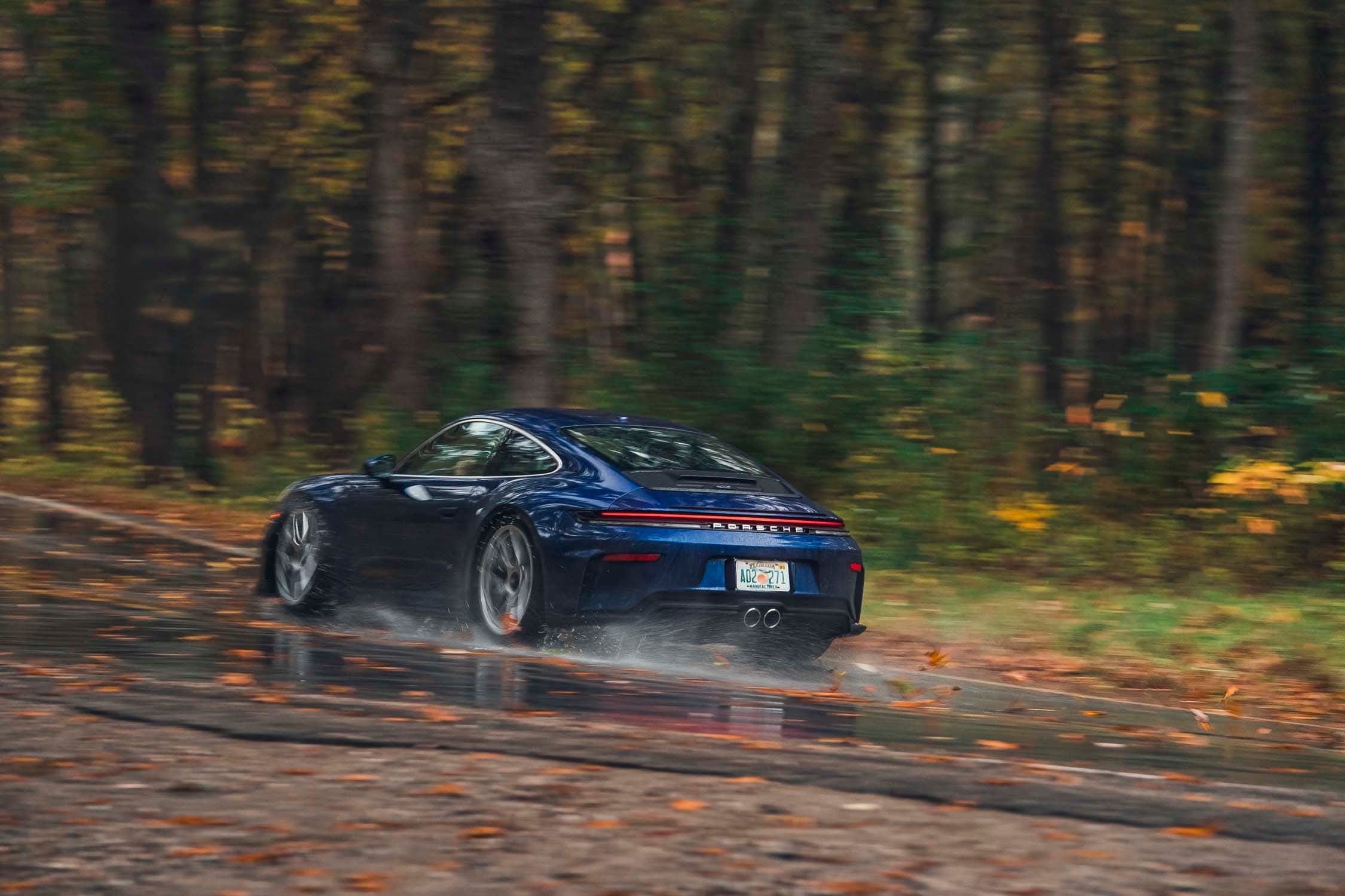 2025 Porsche 911 GT3 Touring 6MT Review