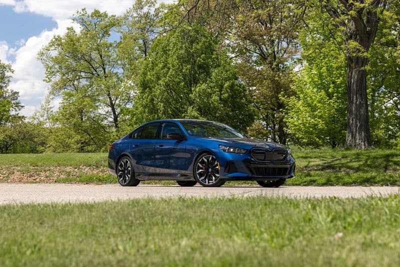 2024 BMW i5