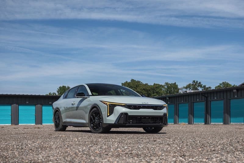 2025 Kia K4