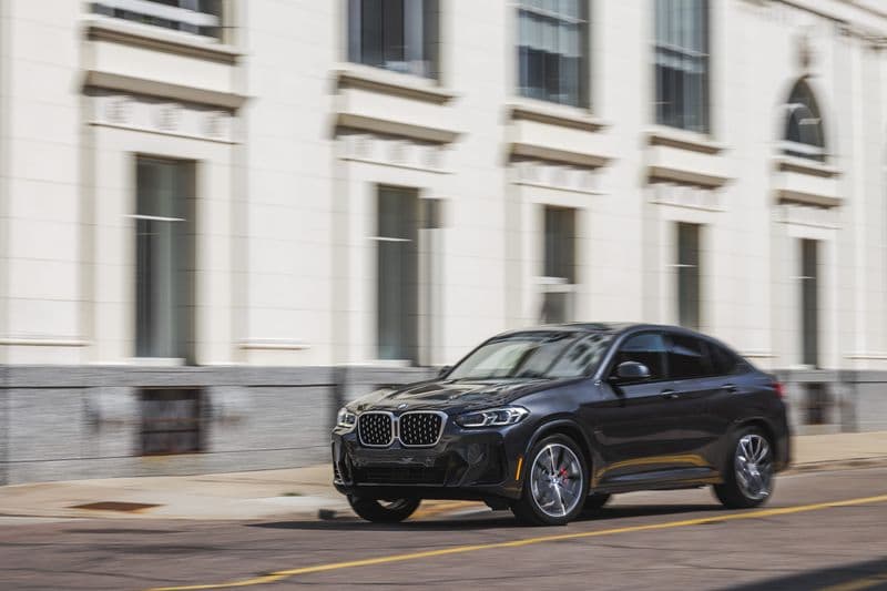 2025 BMW X4