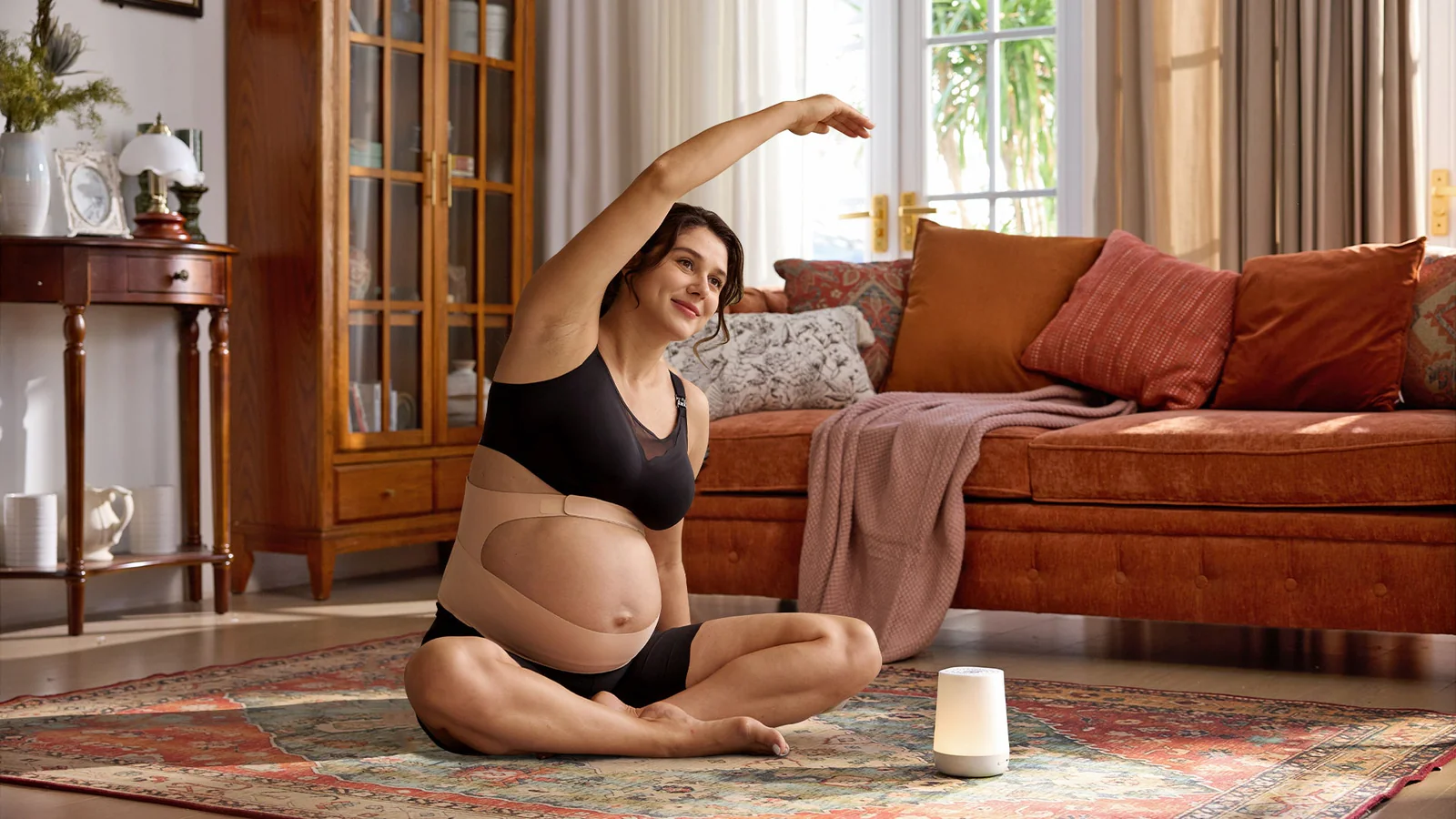 momcozy brand campaign